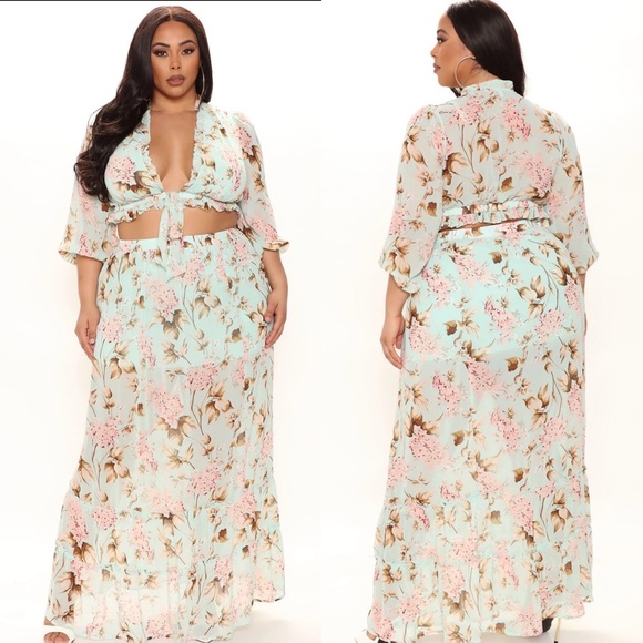 Fashion Nova Dresses & Skirts - Fashion nova floral maxi skirt set plus size